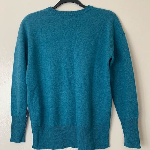Tahari 100% 2-ply cashmere soft relaxed sweater size S - Picture 2 of 8